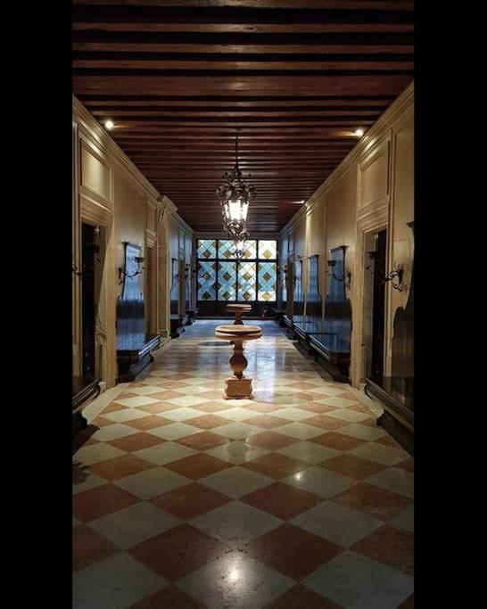 Open Space A Venezia Fra Architettura E Pittura, Fra Moderno E Antico ภายนอก รูปภาพ